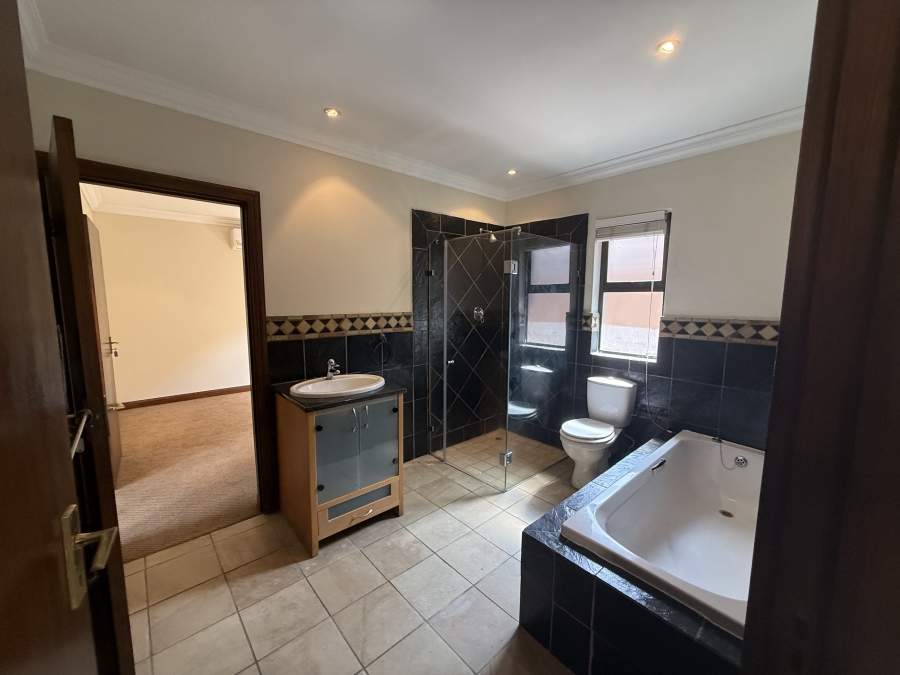 4 Bedroom Property for Sale in Pecanwood Estate North West